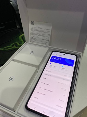 Tecno Phantom V Flip