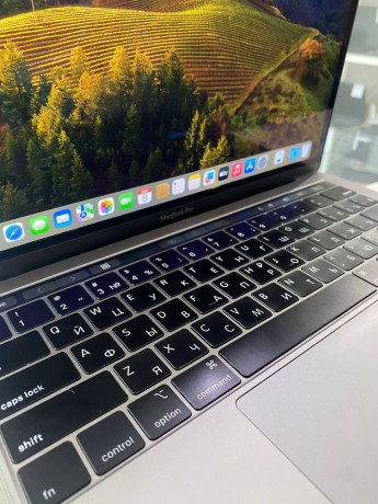 Apple Macbook Pro 13 (2 Thunderbolt) 2019