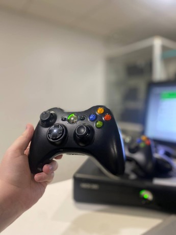 Microsoft Xbox 360 S