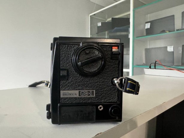 Zenza Bronica Gs-1