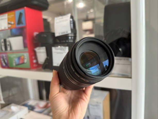 Canon Ef 75-300Mm F/4-5,6 Lll