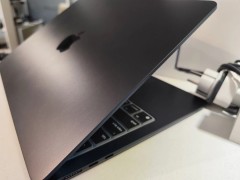Apple Macbook 13 M2 2022