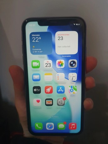 Apple iPhone 11