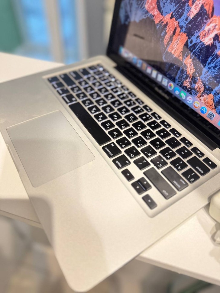 Ноутбук Apple Macbook Pro 13 2011 за 12900р | Купить с доставкой