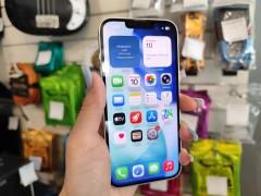 Apple iPhone 14