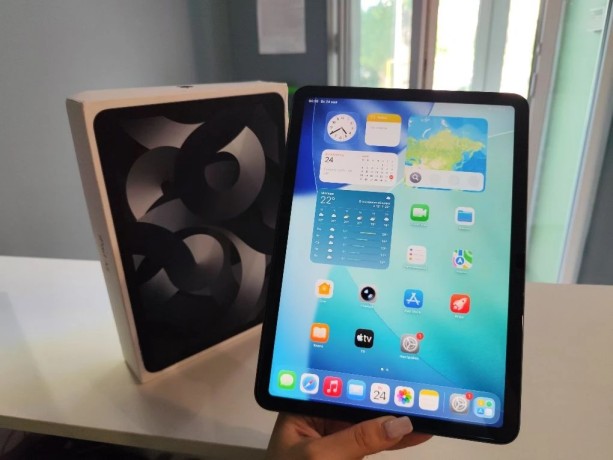 Apple iPad Air 11 (2022)