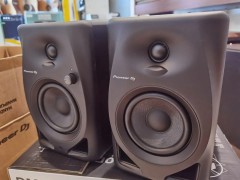 Pioneer Dm-40D