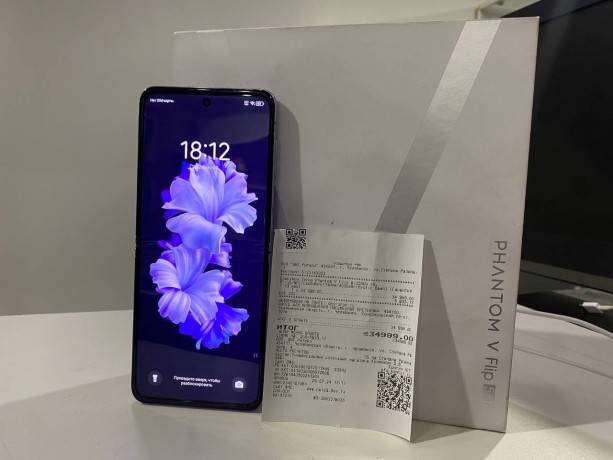 Tecno Phantom V Flip