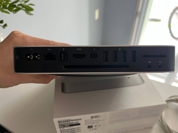 Неттоп Apple Mac Mini 2011 на Core i5