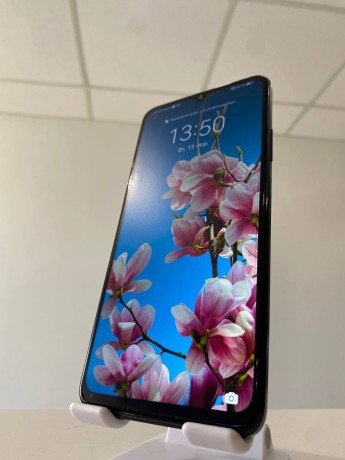Huawei Nova Y72