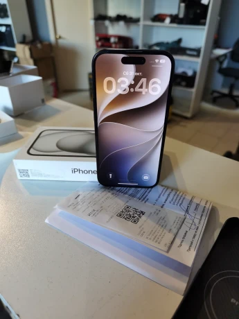 Apple iPhone 15 128 ГБ