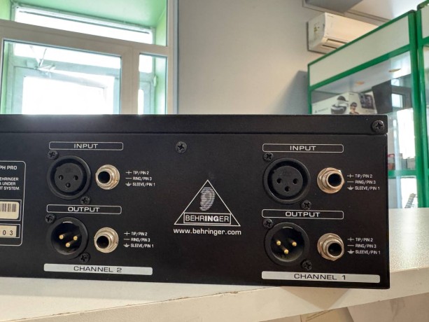 Behringer Ultragraph Pro Geq3102